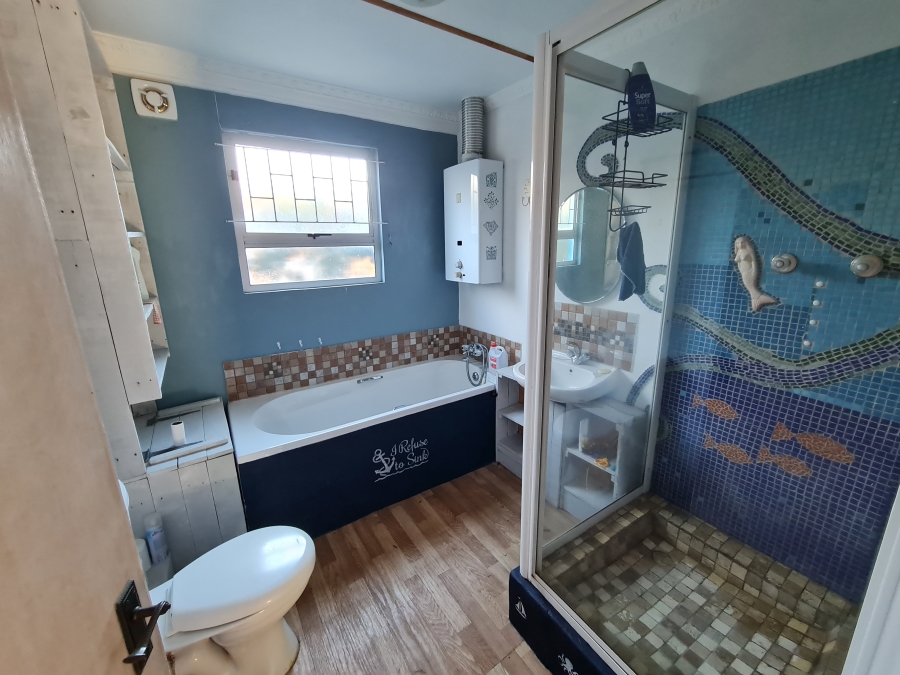 2 Bedroom Property for Sale in C Place Eastern Cape